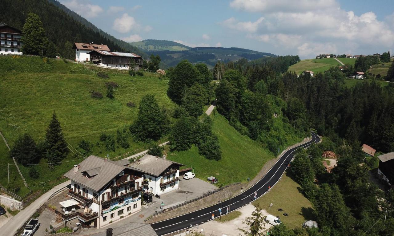 Rider Hotel Obereggen Esterno foto